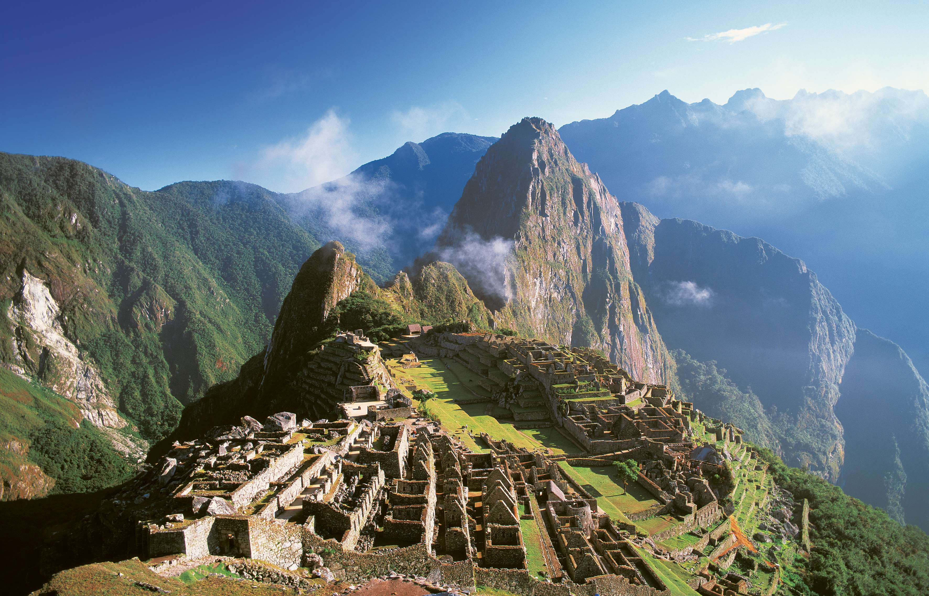 Перу юар. Мачу-Пикчу, Перу (Южная Америка). Гора Пикчу. Peru machu Picchu atardecer. Лицо Мачу Пикчу фото.